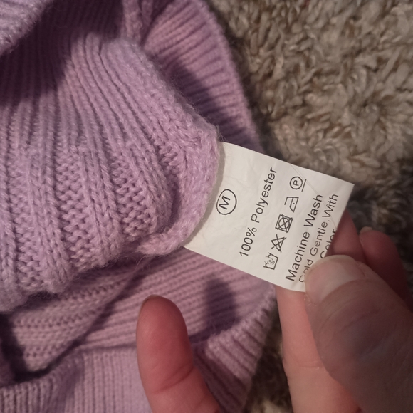 Medium Ribbed Off-Shoulder Sweater - Picture 4 of 7